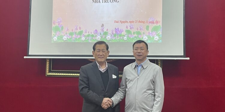 ĐỐI TÁC NHẬT BẢN SANG THĂM VÀ LÀM VIỆC VỚI NHÀ TRƯỜNG VỀ CHƯƠNG TRÌNH THỰC TẬP NGHỀ NHẬT BẢN
