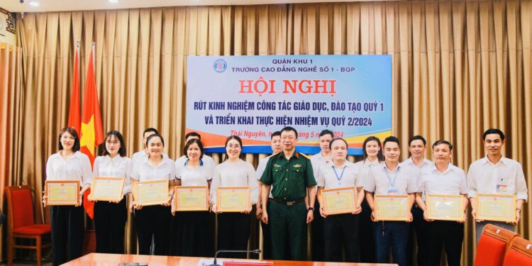 Tổ chức Hội nghị rút kinh nghiệm công tác giáo dục, đào tạo quý 1 và triển khai thực hiện nhiệm vụ quý 2 năm 2024.