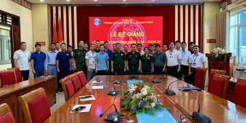Tổ chức Lễ bế giảng và trao bằng Tốt nghiệp cho lớp Trung cấp Công nghệ ô tô K29