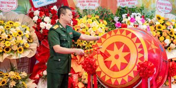 LONG TRỌNG TỔ CHỨC LỄ KHAI GIẢNG NĂM HỌC 2024 – 2025