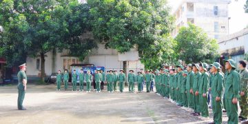 Trường Cao đẳng nghề số 1 – BQP tổ chức học Giáo dục quốc phòng – an ninh cho học sinh hệ Trung cấp