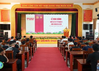 Khai giảng khóa đào tạo lái xe ô tô hạng C1 tháng 4