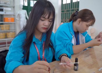 Ngành Chăm sóc sắc đẹp: Khi đam mê mở lối cho sự nghiệp bền vững