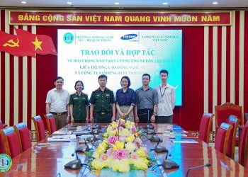 Trường Cao đẳng Nghề số 1 làm việc với Samsung Electronics Việt Nam