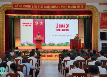 Lễ chào cờ tháng 6 tại trường Cao đẳng Nghề số 1