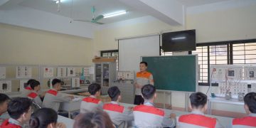 Điện công nghiệp: Làm chủ hệ thống – vận hành tương lai