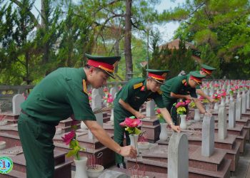 Trường Cao đẳng Nghề số 1 tổ chức hành trình “Tri ân – Về nguồn”