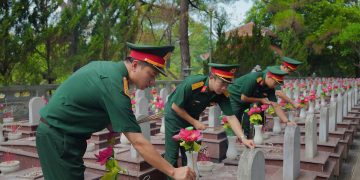 Trường Cao đẳng Nghề số 1 tổ chức hành trình “Tri ân – Về nguồn”