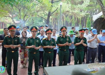 Trường Cao đẳng Nghề số 1 tổ chức hành trình “Tri ân – Về nguồn”