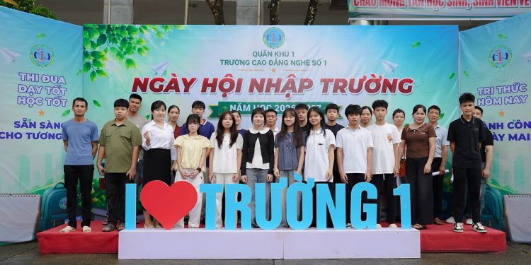 Trường Cao đẳng Nghề số 1 đón học sinh hệ 9+ nhập học tại Thái Nguyên