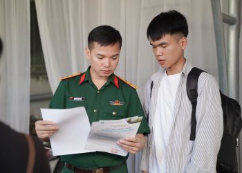 Chu đáo trong công tác đón tiếp tân sinh viên nhập học